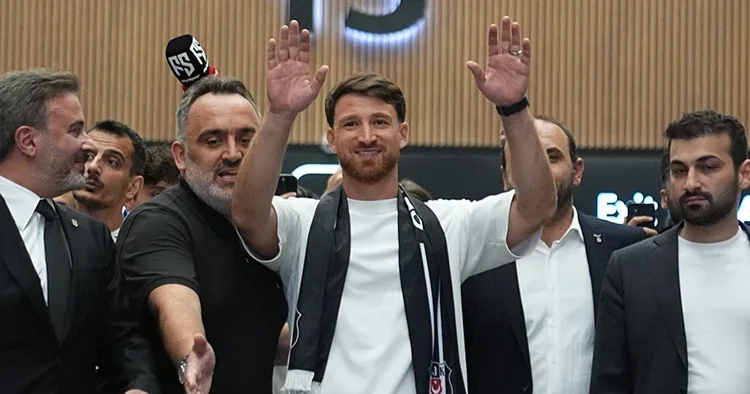 Salih Özcan dan Orkun Kökçü açıklaması: Transferimde etkisi var!