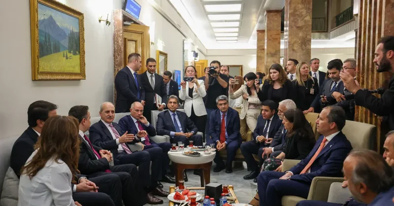 TBMM Başkanı Numan Kurtulmuş, kulisleri ziyaret etti! Bahçeli den anlamlı hediye