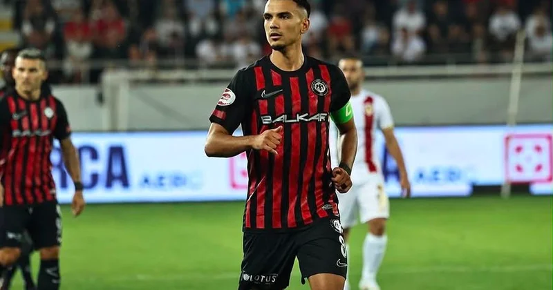 Çorum FK Futbolcusu Kaza Geçirdi