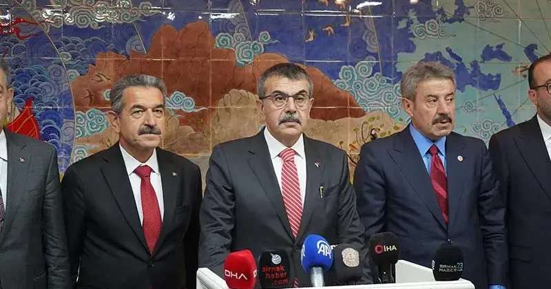 Bakan Tekin: Sürecin manipüle edilmesini hep birlikte engellemeliyiz
