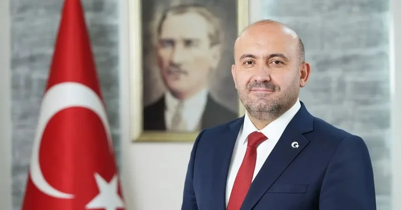 AK Partili Albayrak tan CHP li belediyelere: Eskişehir koltuk kavgasına kurban ediliyor