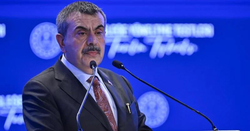 Bakan Tekin: Çocuklarımızı, bu ülkenin birliğine sahip çıkacak şekilde yetiştirmekle mükellefiz