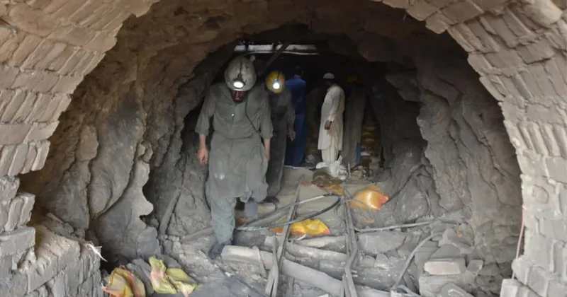 Güney Afrika’da kaçak madencilik dev bir güvenlik krizine dönüştü: 14 madenci hayatını kaybetti