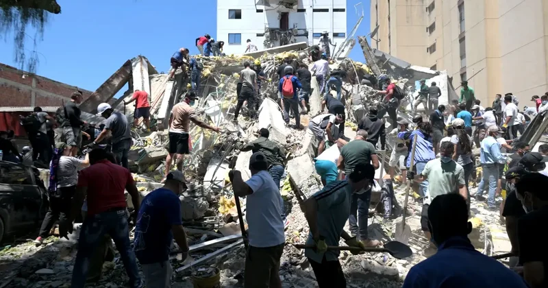Kolombiya da deprem felaketi! Ölü sayısı açıklandı! Korkunç bilanço