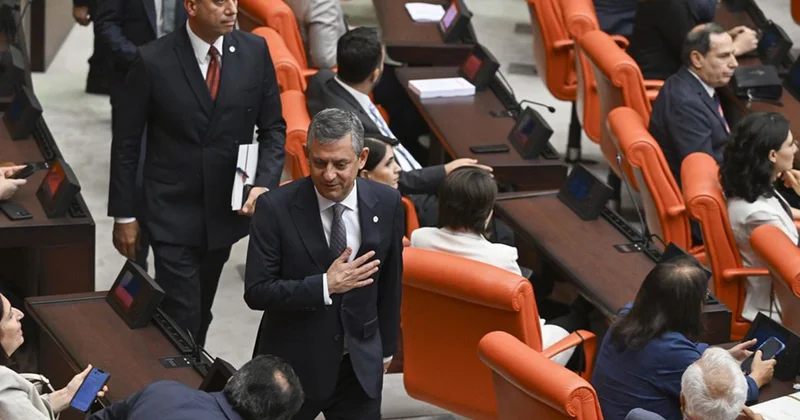 Özgür Özel le aynı fikirde değiller! Yeni Parti de büyük fire