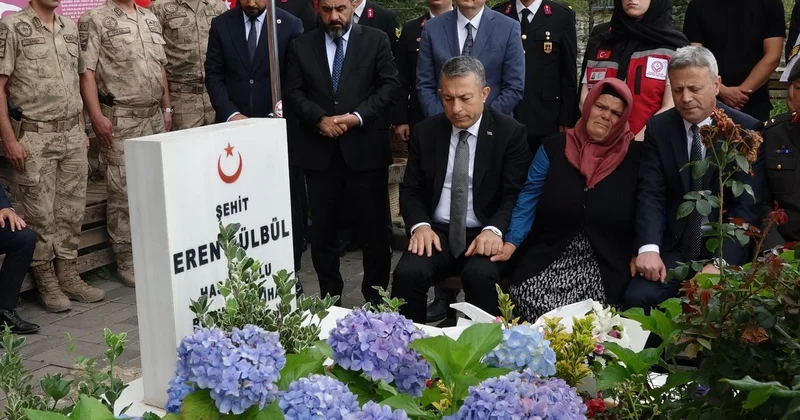 Eren Bülbül ün annesinin sözleri yürekleri dağladı: 9 yıldır kapıyı kilitlemiyorum, yavrum yaralıdır açamaz