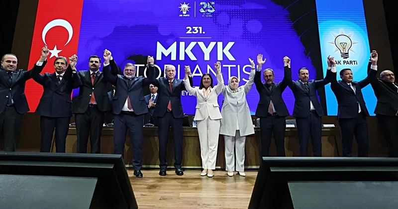AK Parti ye geçen Foça Belediye Başkanı Saniye Bora Fıçı dan ilk açıklama: Tek önceliğim Foça