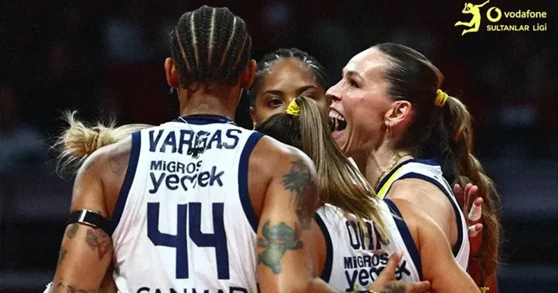 Fenerbahçe den derbide 2 0 dan müthiş geri dönüş! Beşiktaş Fenerbahçe Medicana maç sonucu 2 3 Voleybol Haberleri Spor