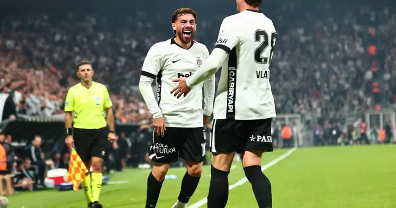 Rekor kıran Vlahovic ten Orkun Kökçü ye övgü yağmuru! Bana değil ona yazın