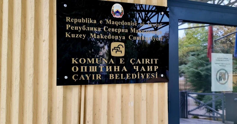 Türkçe Kuzey Makedonya da Çayır Belediyesi nin resmi dili