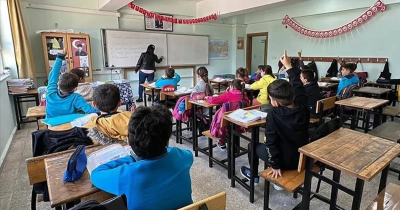 MEB takvimi açıkladı: Okullarda ara tatil kaç gün olacak? Sözcü Gazetesi