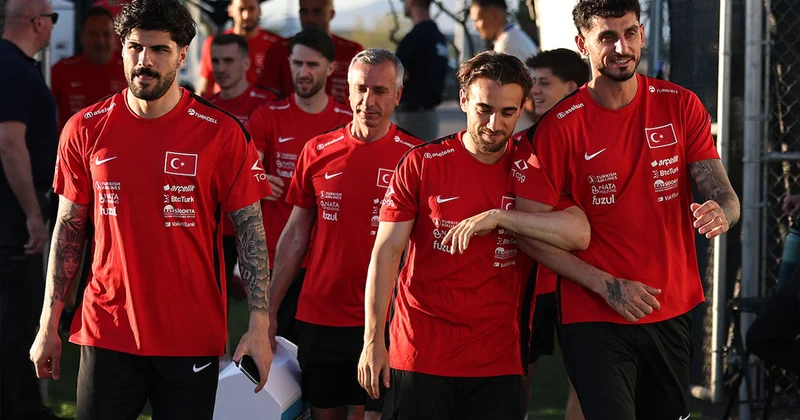 İspanyol tenisçi G.Saraylı yıldıza kardeşlerinden bile çok benziyor: Benzerlikleri gündem oldu Sözcü Gazetesi
