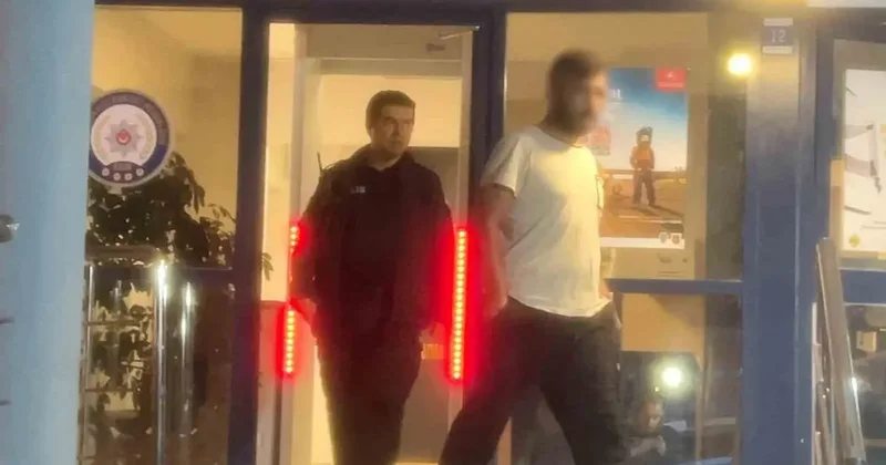 Bursa’da 1,55 promil alkollü sürücü paniği, vatandaşlar peşinden koştu