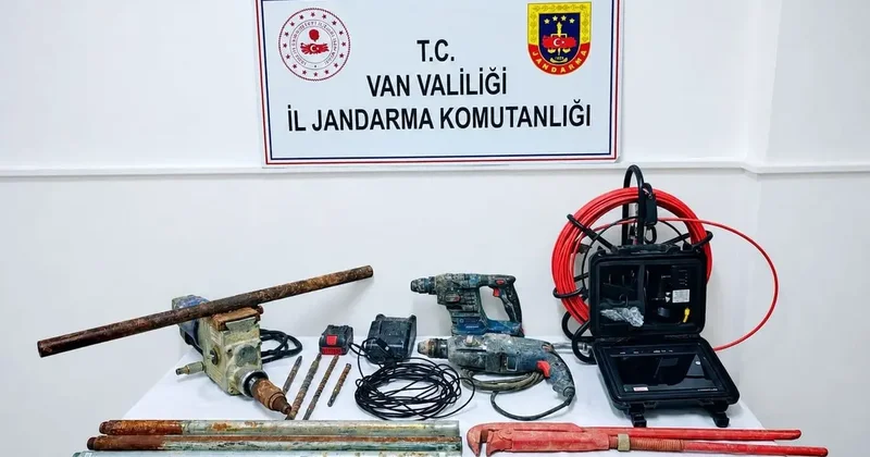 Van da kaçak kazı yapanlar suçüstü yakalandı