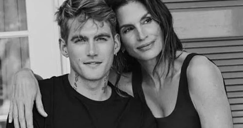 Cindy Crawford, oğlunun ölümünden sonra eşiyle ilk kez görüntülendi