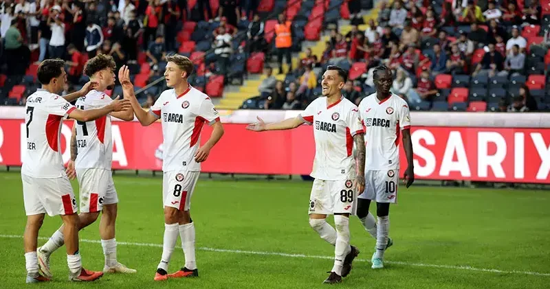 Gaziantep FK Arca Çorum FK: 0 3