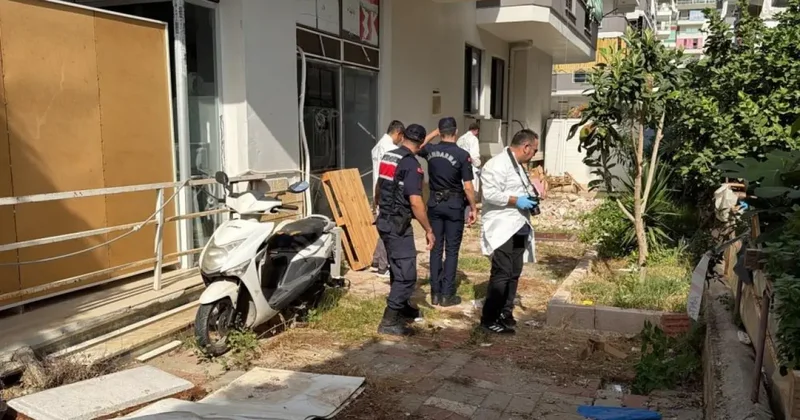 Kız kardeşini balkondan attı, ardından yaşamına son verdi
