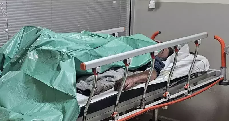 Isınmak için yaktığı ateş kıyafetlerini tutuşturdu, bacakları yandı