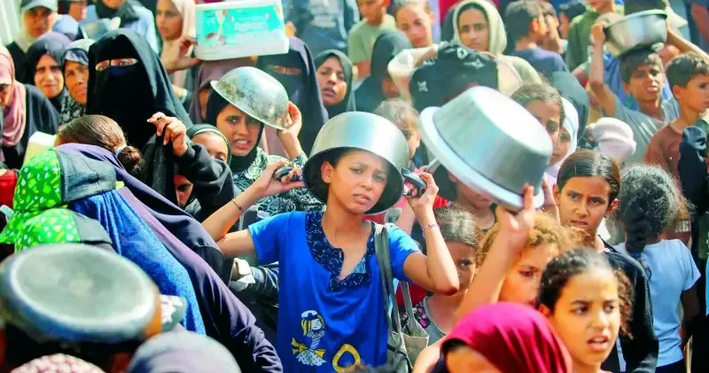 Aç insanlara kola ve cips dayatıyorlar Ortadoğu Haberleri