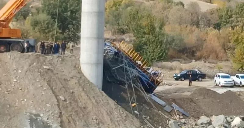Diyarbakır’da köprü inşaatında iskele çöktü! Yaralılar var…