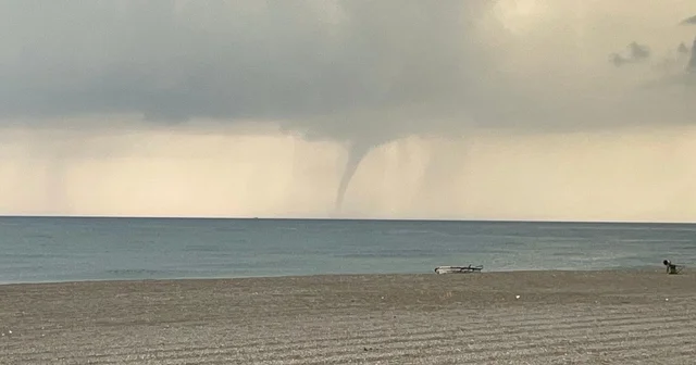 Hatay da denizde hortum oluştu Hatay Haberleri