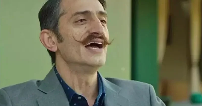 İcralık olup evden atılan ünlü oyuncunun son hali ortaya çıktı: Elinde kartonlarla... Sözcü Gazetesi