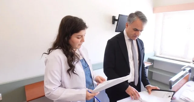 Prof. Dr. Gözel: Gereksiz yere kullanılan antibiyotiklerin hastanın sağlığını iyileştirmekten ziyade bozabilmektedir Elazığ Haberleri