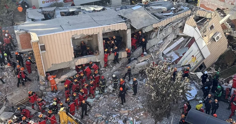 CHP’den Gebze’deki çöken bina için suç duyurusu