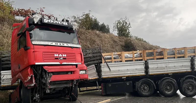 Yağışlı hava kazayı beraberinde getirdi