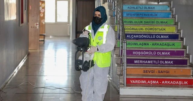 Talas taki okullarda ara tatil temizliği Kayseri Haberleri