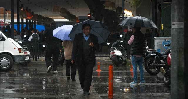Depremin yaşandığı Sındırgı da sağanak etkili oldu Balıkesir Haberleri