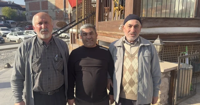 70 lik delikanlı gırtlak kanserini doktorun tavsiyesiyle yendi, yöresel oyunu ile düğün pistine damga vurdu Tokat Haberleri