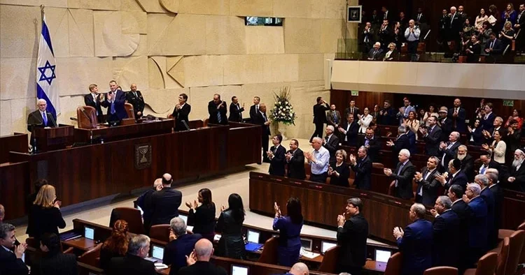 İsrail in skandal Filistin yasa tasarısına Meclis ten ilk onay