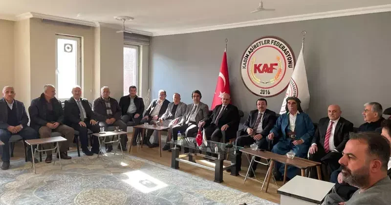 Van daki aşiretler federasyonundan taziye yemekleri kaldırılsın açıklaması