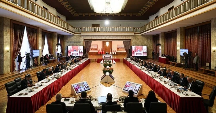 Terörsüz Türkiye komisyonu ertelendi