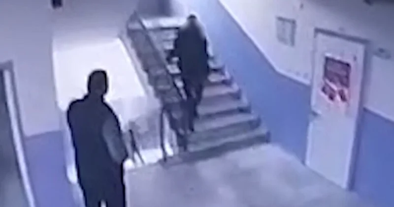 Son dakika: Manisa Haberleri: Otizmli öğrenciyi merdivenden iten müdür gözaltına alındı Son dakika haberleri