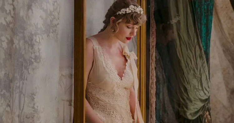 Bir köşeye çekildi, gözlerden uzakta düğününü planlıyor… Nedimelerini seçmiş bile... Törenin güvenlik bütçesi bile 8 milyon dolar!