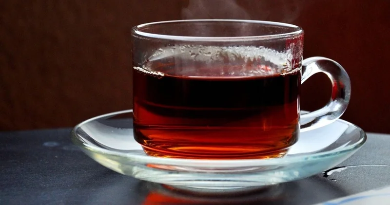 Çayı boyayla demlemişler!