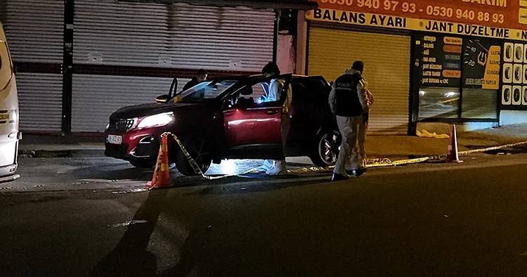 İstanbul da sır cinayetler! 3 kişinin cansız bedeni bulundu