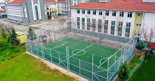 6 ilçedeki kırsala 12 futbol sahası Kocaeli Haberleri