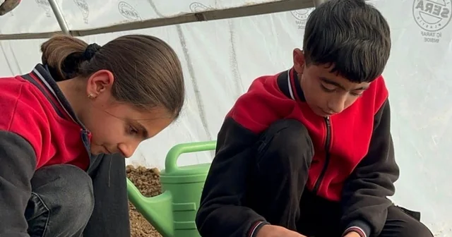 Arıcak ta minik eller toprakla buluştu Elazığ Haberleri