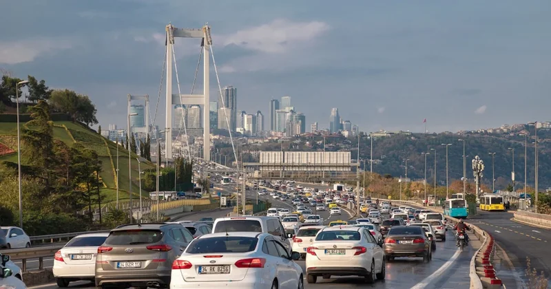 Milyonlarca araç sahibini ilgilendiriyor: Trafik sigortasında 2026 zammı kesinleşti Sözcü Gazetesi