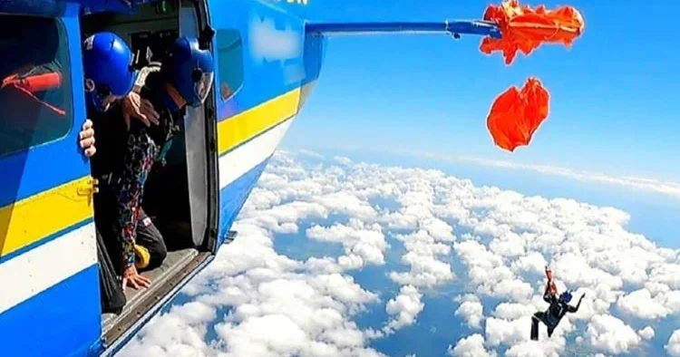 Havada korku dolu anlar: 4 bin 600 metre yükseklikte asılı kaldı