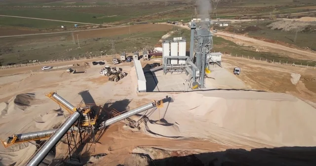 Amasya nın asfalt plenti ve konkasör tesisiyle yılda 55 milyon TL den fazla tasarruf sağlanacak Amasya Haberleri