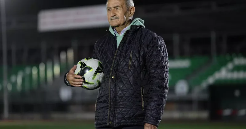 Ne Fatih Terim ne Mustafa Denizli: Yeşil sahaların en yaşlısı Zonguldak’tan