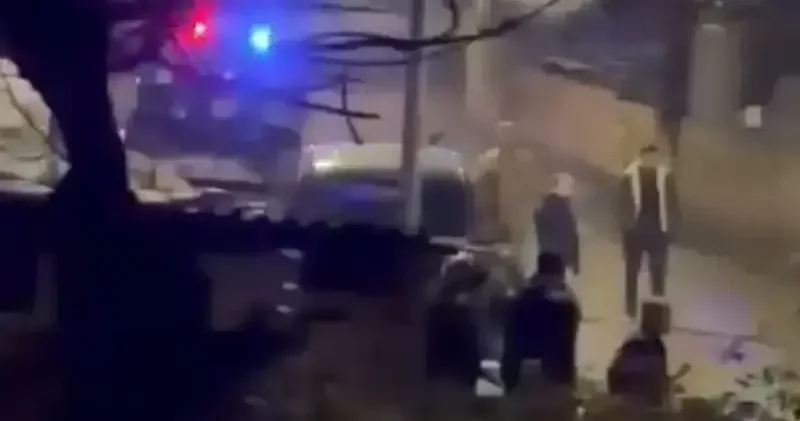 Yoldan geçiyordu: İki ateş arasında kalıp hayatını kaybetti Batman Haberleri