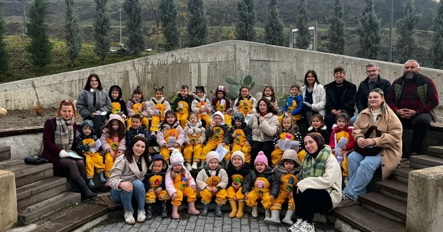 Süs ve Tıbbi Bitkiler Botanik Bahçesi minik ziyaretçilerini ağırladı Düzce Haberleri