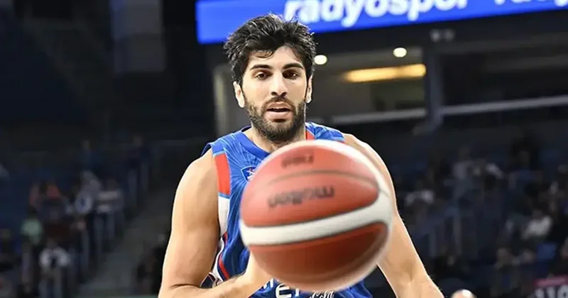 Anadolu Efes e Burak Can Yıldızlı dan kötü haber Fanatik Gazetesi Basketbol Haberleri Spor