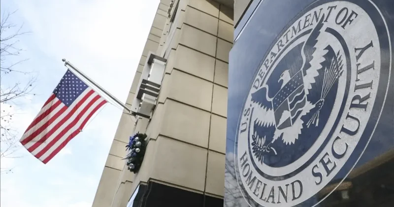 Trump tan yaman çelişki! Yoksul göçmeni kovan ABD, zenginlere Altın Kart ile kucak açtı