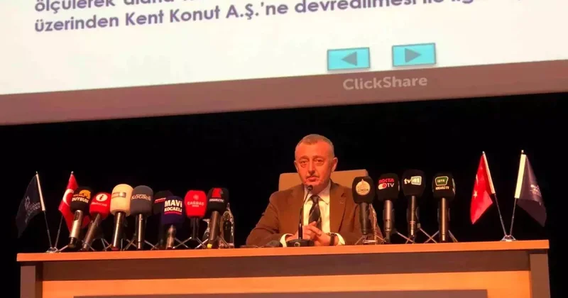 Mecliste gerginlik sürerken CHP li meclis üyesinin attığı mesaj ortaya çıktı